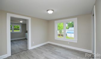 730 W Oakwood Ave, Albemarle, NC 28001