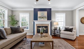 1304 Applethorn Dr, Apex, NC 27502