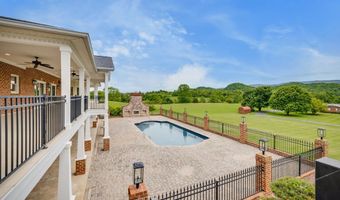20484 Lake Rd, Abingdon, VA 24211