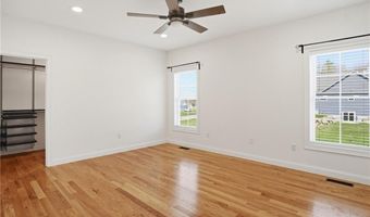 1291 Central Ave, Johnston, RI 02919