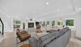 1979 S CAVE HOLLOW Way, Bountiful, UT 84010