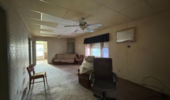 829 E 1st St, Ainsworth, NE 69210
