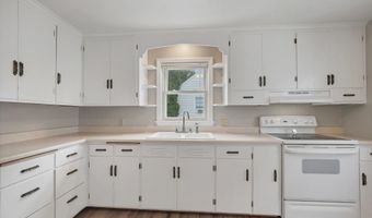1203 W NORTHLAND Ave, Appleton, WI 54914