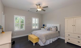1616 Prestwick Ln, Dunwoody, GA 30338
