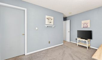 8138 Maple Stream Blvd, Indianapolis, IN 46217