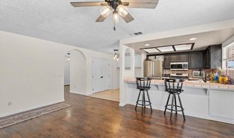 15984 Tinta Rd, Apple Valley, CA 92307