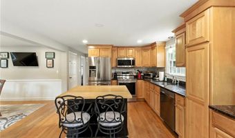 10 Mark Dr, Cranston, RI 02920