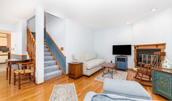1469 Farmington Ave 46, Bristol, CT 06010