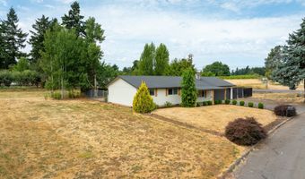 11300 FINNEGANS Way, Oregon City, OR 97045