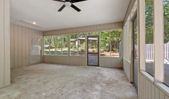 1433 QUEEN ANNE Cir, Alabaster, AL 35007