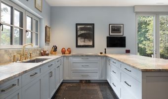 89 Under Mountain Rd, Canaan, CT 06031