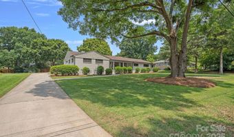 4209 Windwood Cir, Charlotte, NC 28226