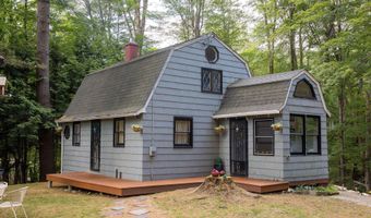 132 Dawn Dr, Becket, MA 01223