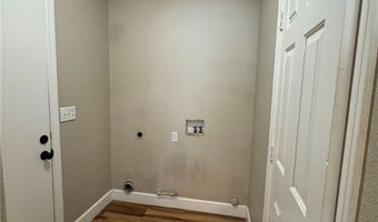 910 Elegant Coral Ave, Henderson, NV 89015