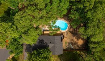 9704 Captains Dr, Algonquin, IL 60102