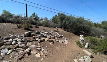 32401 Barber Rd, Agua Dulce, CA 91390