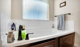 15811 S CR 206, Altus, OK 73521