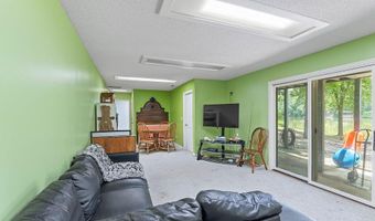 75 Rath Dr, Bella Vista, AR 72715