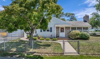 14 Larboard St, Beachwood, NJ 08722