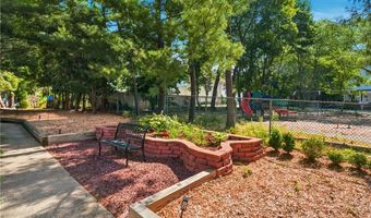 15 Curtis St 101, Cranston, RI 02920