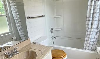 9117 Tiber Ct, Affton, MO 63123