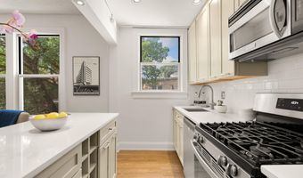 1820 CLYDESDALE Pl NW 405, Washington, DC 20009