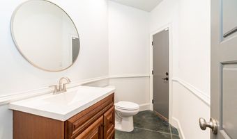 1804 River Pointe Dr, Albany, GA 31701