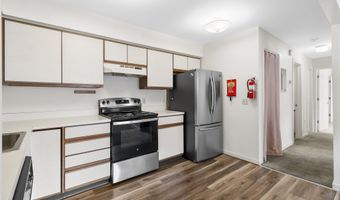 432 South St C6, Bennington, VT 05201