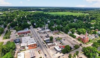 426 N Main St, Almont, MI 48003