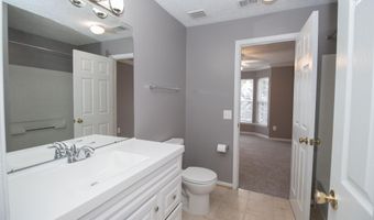 655 BURTONS COVE Way 8, Annapolis, MD 21401