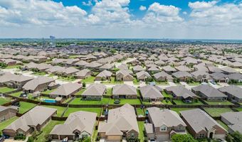 3059 Maverick Dr, Heath, TX 75126