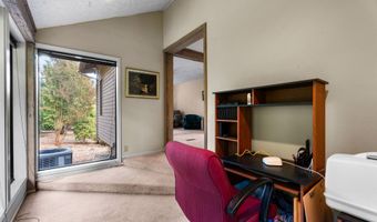 21150 NE BOONES FERRY Rd, Aurora, OR 97002