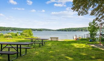 25 Ross Ave, Coventry, CT 06238