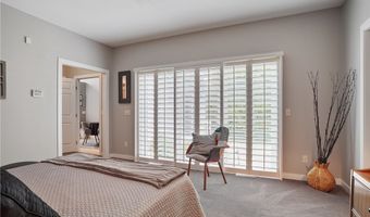 255 Bonnie Ln, Aurora, OH 44202