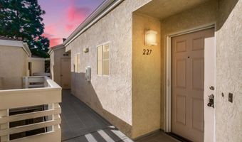 7044 Camino Degrazia 227, San Diego, CA 92111