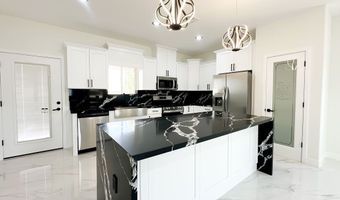 1941 Riviera Blvd, Bullhead City, AZ 86442
