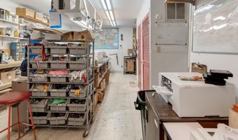 1916 S Wayne St, Auburn, IN 46706