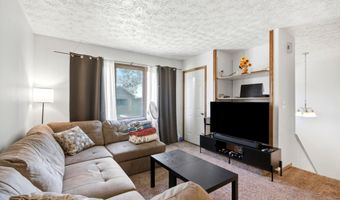 1681 Elcadore Dr, Anchorage, AK 99507