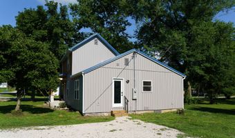 101 W College St, Ash Grove, MO 65604