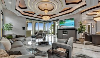 6526 Surfside Blvd, Apollo Beach, FL 33572