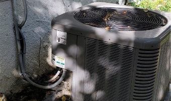 1389 Bryden Dr, Akron, OH 44313