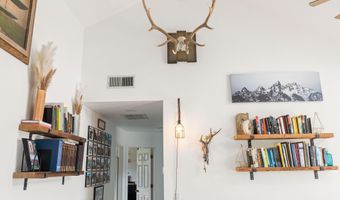 60 BUCKRAIL Ln, Alpine, WY 83128