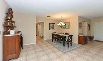 493 Forestview Dr, Atlantis, FL 33462
