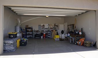 1000 E Canyon Dr, Big Water, UT 84741