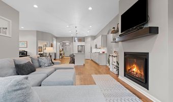 5660 N OSPREY Dr, Appleton, WI 54913