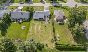 3030 N MORRISON St, Appleton, WI 54911