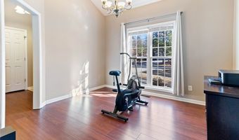 610 Seymour St, Aberdeen, NC 28315