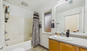 448 Tanglewood Rd, Arcata, CA 95521