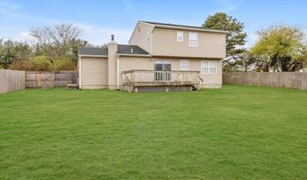 38 Sundown Dr, Bellport, NY 11713