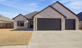 3312 Continental Ct, Altus, OK 73521